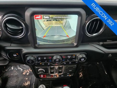Used 2022 Jeep Wrangler Unlimited Rubicon w/ Trailer Tow Package AWD/4WD image 21