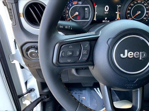 Certified 2024 Jeep Wrangler Unlimited Sport AWD/4WD image 23