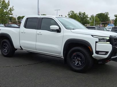 Used 2025 Nissan Frontier PRO-4X w/ Pro Convenience Package