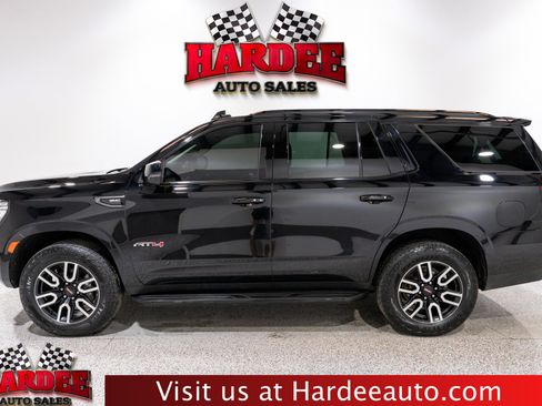 Used 2024 GMC Yukon AT4 AWD/4WD image 1