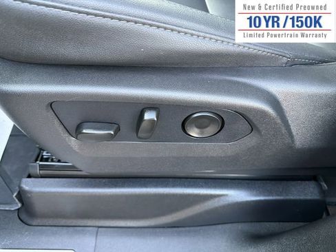 Used 2026 Chevrolet Tahoe LT w/ Comfort Package image 15