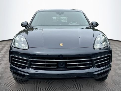 Used 2019 Porsche Cayenne image 2
