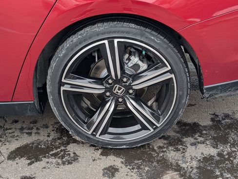 Used 2024 Honda Accord Sport image 17