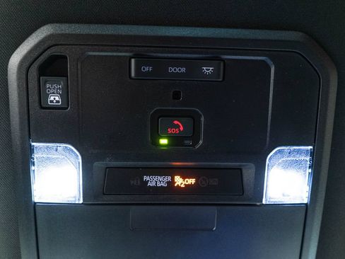 Used 2025 Toyota Tundra Limited w/ TRD Off-Road Package AWD/4WD image 30