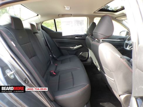 Used 2024 Nissan Altima 2.5 SR w/ SR Premium Package image 34