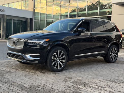 Used 2024 Volvo XC90 B5 Core image 7