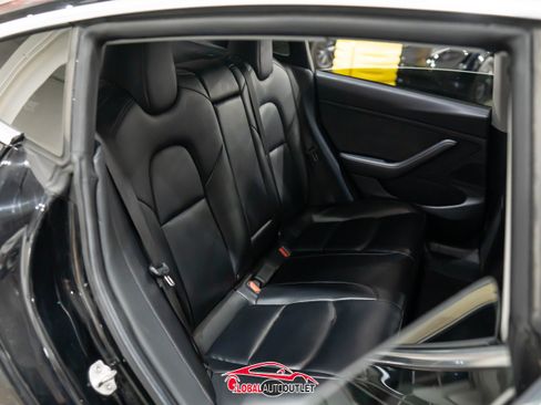 Used 2019 Tesla Model 3 Long Range image 18