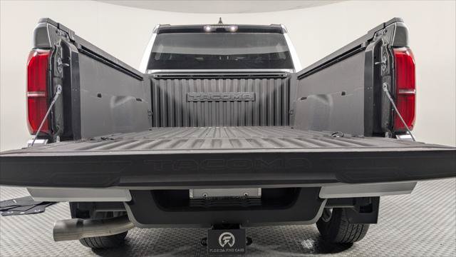Used 2024 Toyota Tacoma SR5 RWD image 17