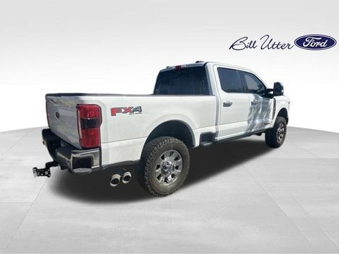 Used 2024 Ford F250 Lariat w/ Lariat Ultimate Package AWD/4WD image 3