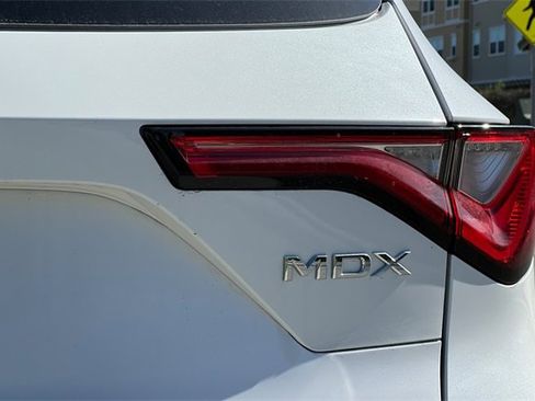 Certified 2023 Acura MDX FWD w/ Technology Package image 35