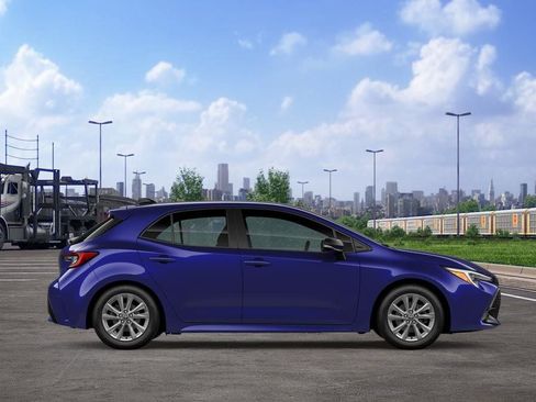 New 2026 Toyota Corolla SE FWD image 12