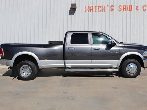 Used 2014 RAM 3500 Laramie image 3