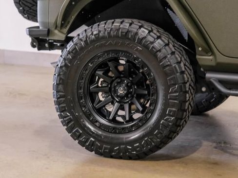 Used 2024 Jeep Wrangler Unlimited Sport image 39