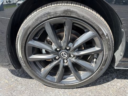 Used 2023 MAZDA MAZDA3 s FWD image 35