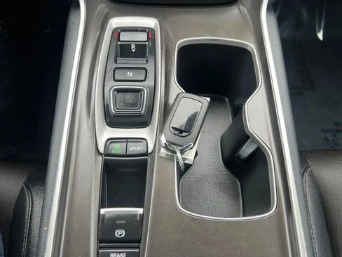Used 2019 Honda Accord Sport image 39