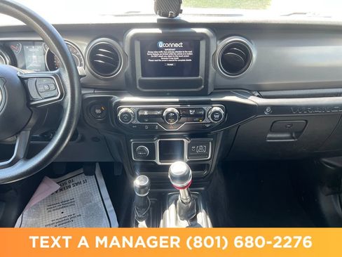 Used 2022 Jeep Wrangler Unlimited Sport AWD/4WD image 17