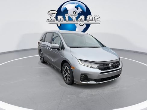 New 2026 Honda Odyssey EX-L image 3