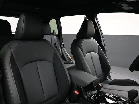 New 2026 Subaru Forester Touring AWD/4WD image 13