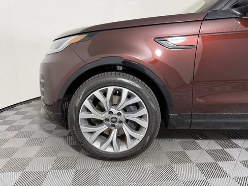 Used 2026 Land Rover Discovery Limited Edition AWD/4WD image 10