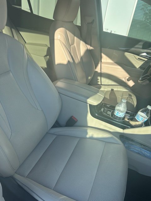 Used 2021 Buick Envision Essence FWD image 4