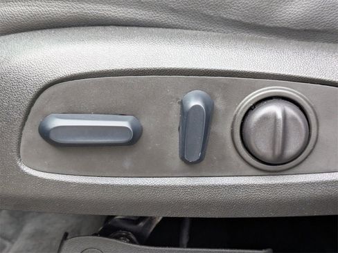 Used 2024 Chevrolet Equinox RS image 21