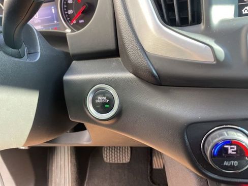 Used 2021 GMC Terrain SLE w/ Driver Convenience Package image 29