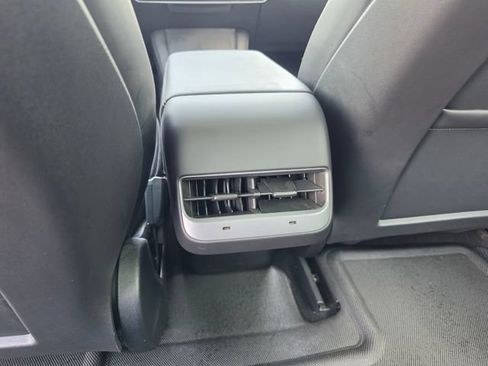 Used 2023 Tesla Model 3 Standard Range RWD image 33