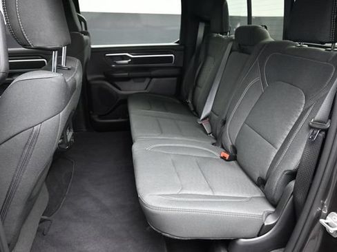 Used 2025 RAM 1500 Big Horn AWD/4WD image 17