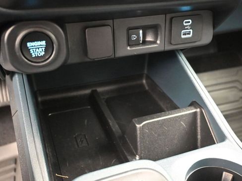 Certified 2024 Ford Maverick Tremor w/ Tremor Off-Road Package AWD/4WD image 19
