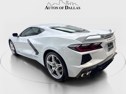 Used 2021 Chevrolet Corvette Stingray Coupe w/ Z51 Performance Package RWD image 24