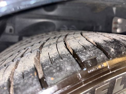 Used 2013 Chevrolet Corvette 427 w/ 1SB Preferred Equipment Group image 28