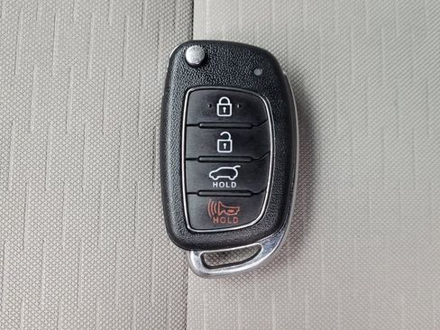 Used 2019 Hyundai Tucson SE AWD/4WD image 32