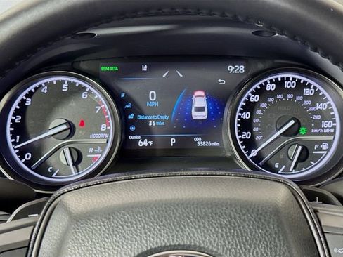 Used 2022 Toyota Camry SE w/ Cold Weather Package image 21