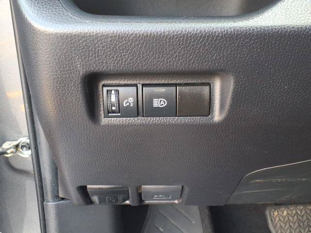 Certified 2024 Toyota RAV4 XLE FWD image 8