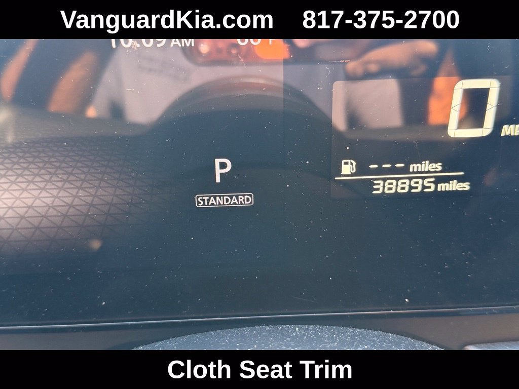 Used 2025 Nissan Kicks S AWD/4WD image 13