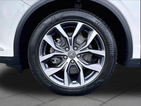 Used 2024 Acura MDX SH-AWD w/ Technology Package image 11