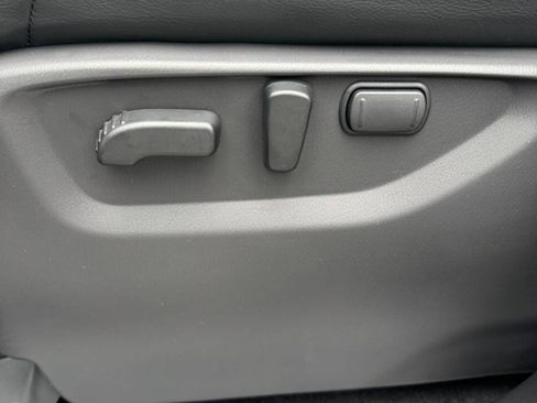 Used 2024 Nissan Armada SL w/ Cargo Package AWD/4WD image 19