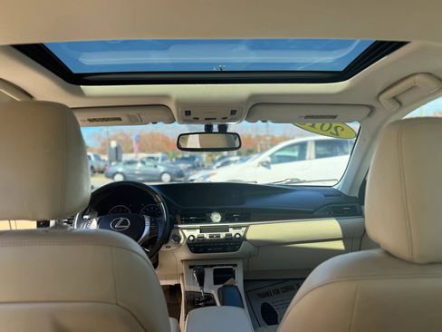 Used 2015 Lexus ES 350 image 17
