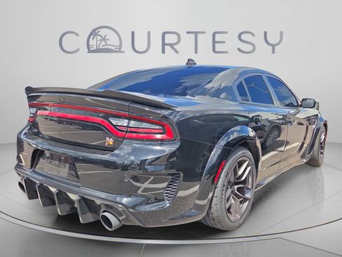 Used 2021 Dodge Charger Scat Pack RWD image 3