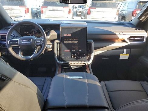 New 2026 GMC Yukon XL Denali image 12