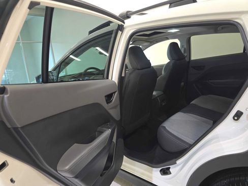 Used 2024 Subaru Crosstrek 2.0i Premium AWD/4WD image 24