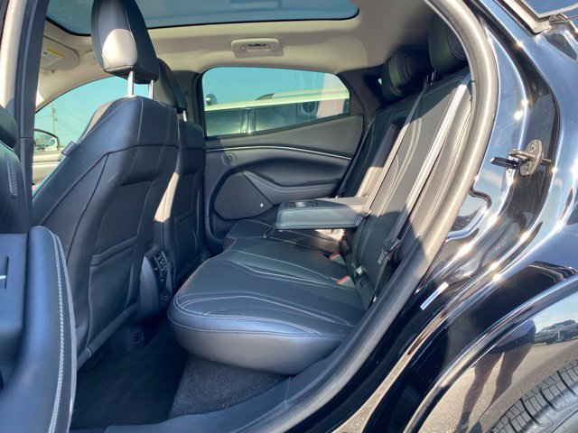 Used 2021 Ford Mustang Mach-E Premium RWD image 22