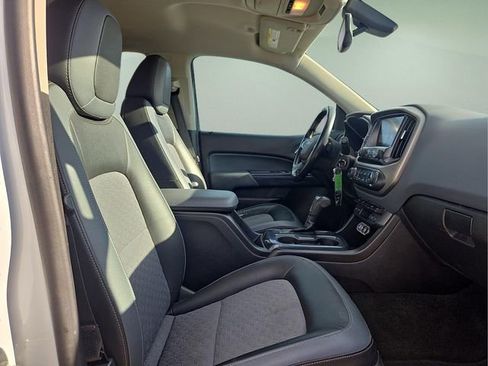 Used 2016 Chevrolet Colorado Z71 image 12