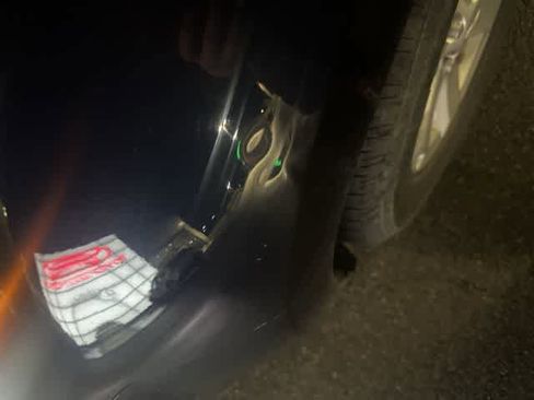 Used 2015 GMC Acadia SLE image 3