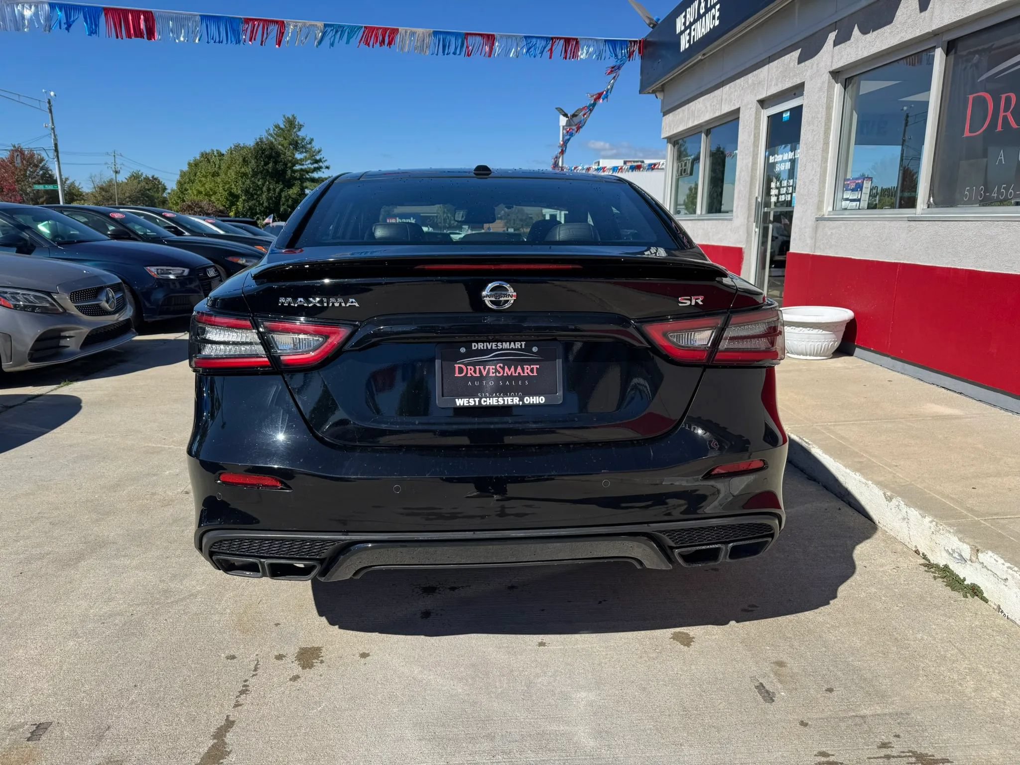Used 2021 Nissan Maxima SR w/ Sport Mat Group FWD image 5