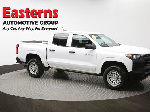 Used 2023 Chevrolet Colorado W/T image 46