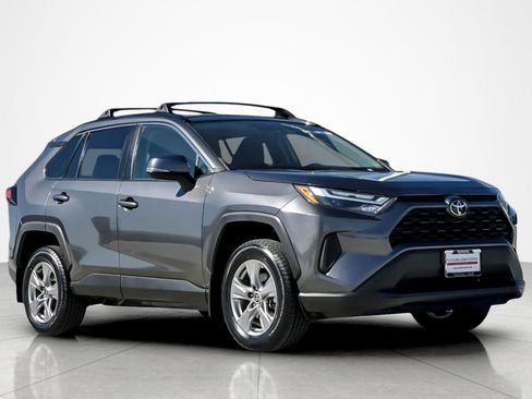 Certified 2022 Toyota RAV4 XLE w/ Convenience Package image 7