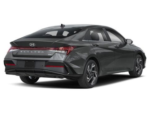 New 2026 Hyundai Elantra Limited FWD image 2