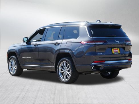 Used 2024 Jeep Grand Cherokee L Summit w/ Advanced Protech Group IV AWD/4WD image 5