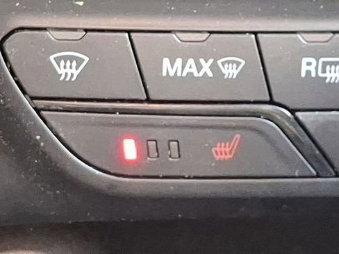 Used 2023 Ford Ranger Lariat image 18